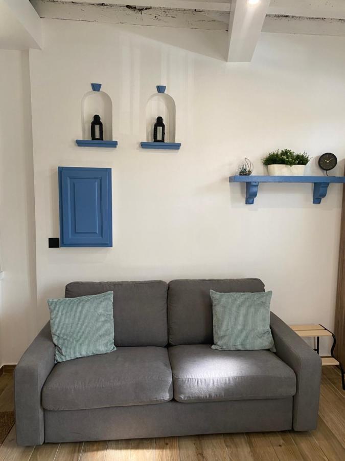 Nuit A La Roquette, Arles Apartment Exterior photo